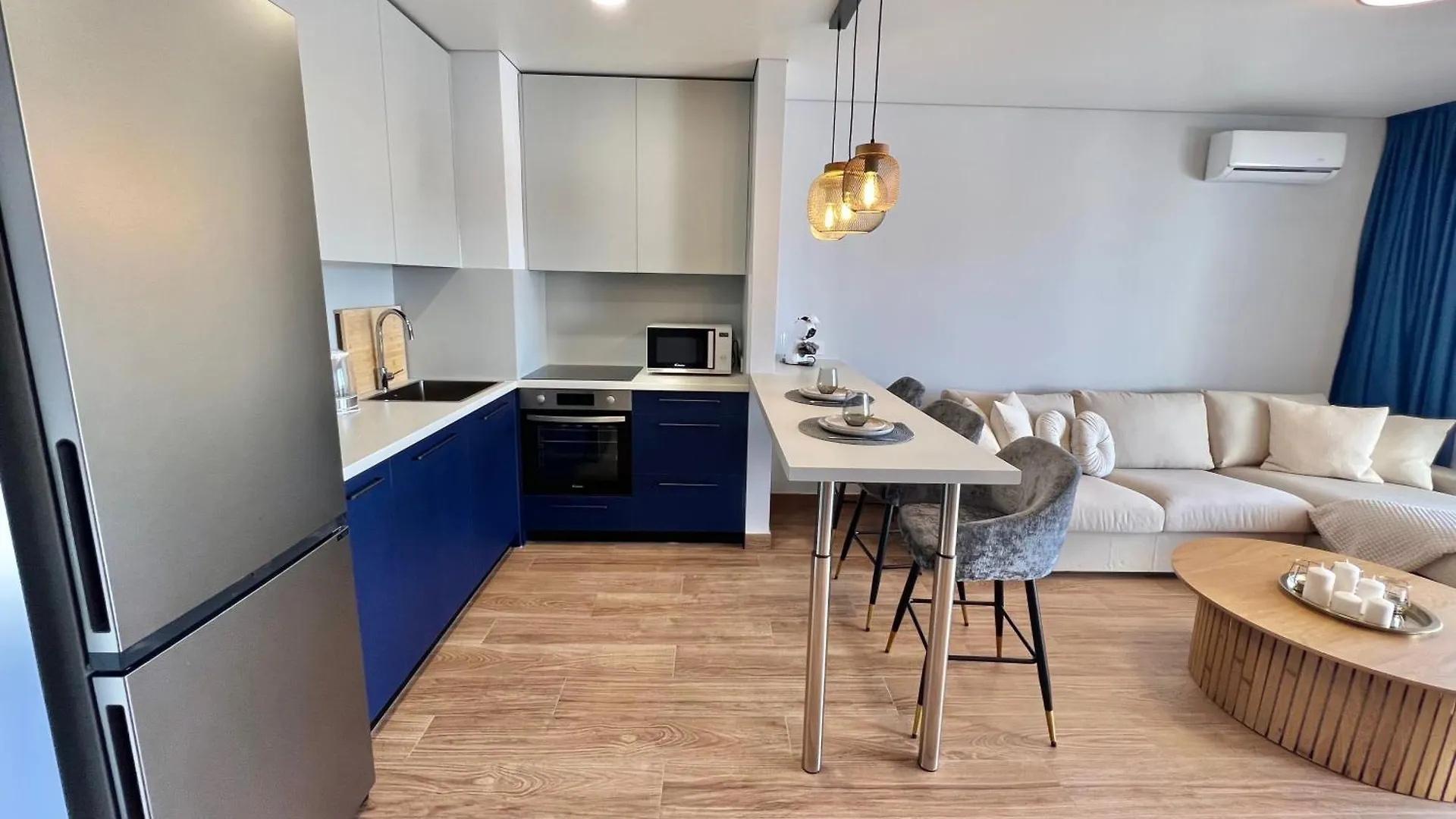 公寓 Callao Ocean View Luxury, Air Condition, Wifi 卡亚俄萨尔瓦赫